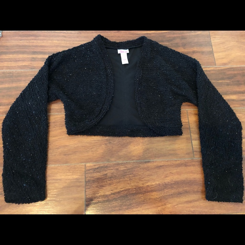 Dressy shrug like cardigan in girls size 7.